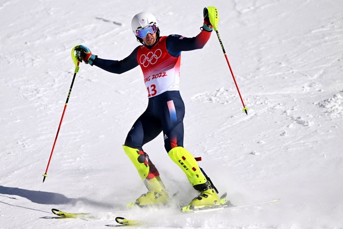 Dave Ryding celebrating the end of the ski run at Beijing Olympics