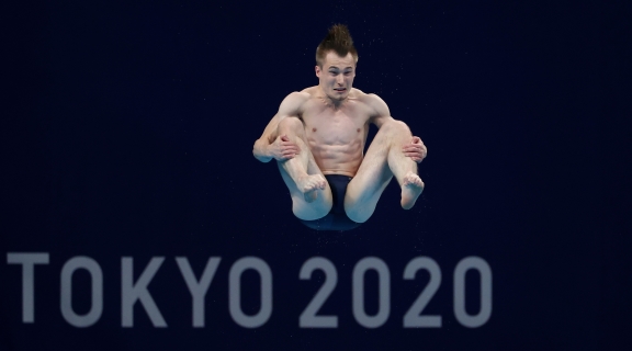 Jack Laugher competes at Tokyo 2020