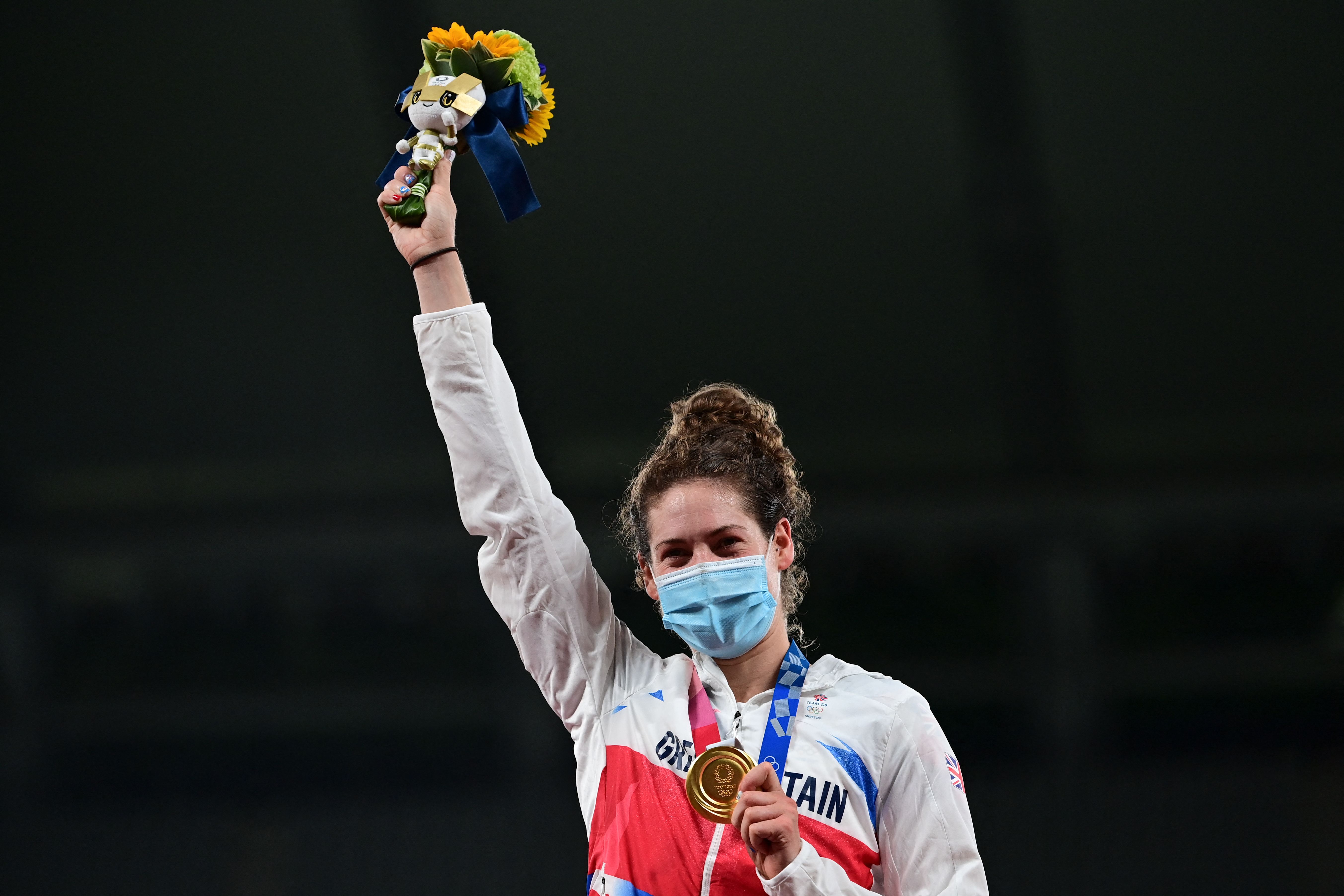 Kate French celebrates at Tokyo 2020