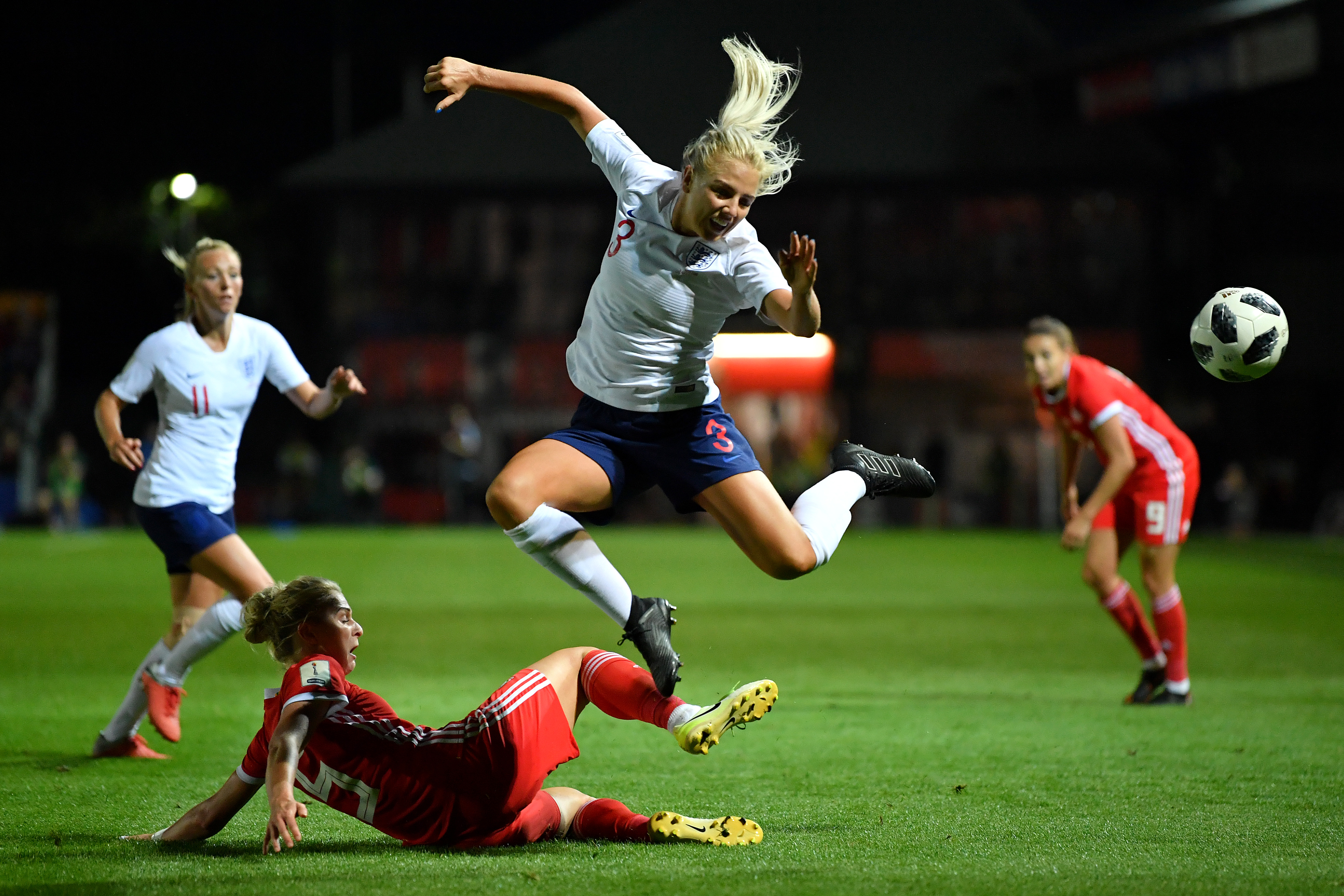Alex Greenwood gets tackled