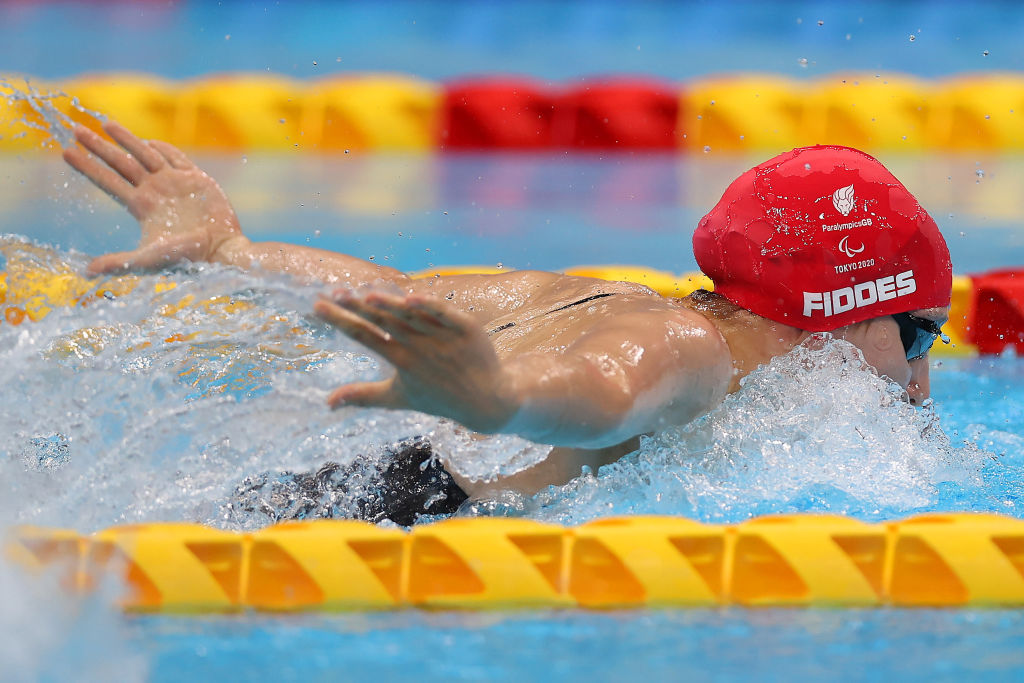 Louise Fiddes competing at Tokyo Paralympic Games in para swimming