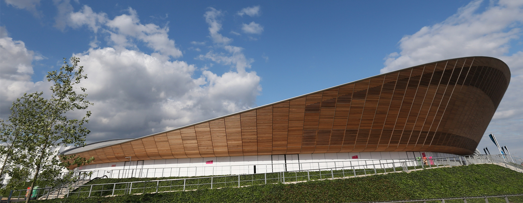 Exterior image of the London stadium at the Queen Elizabeth Park