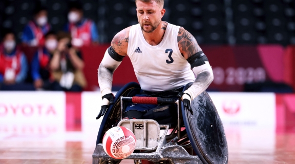 wheelchair rugby GB athlete in action at Tokyo Paralympics
